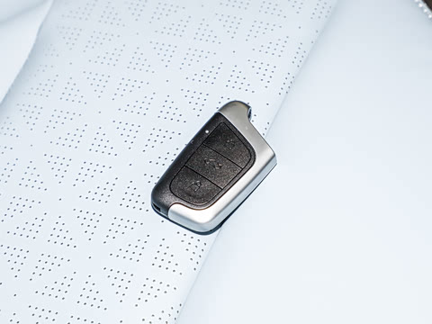 2025�� 251km ϲ���� 25.05kWh