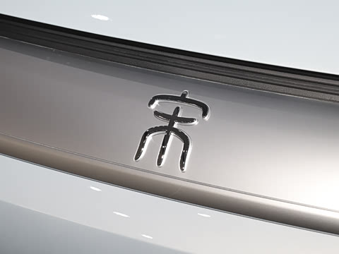 2026�� DM-i 220KM׿Խ��