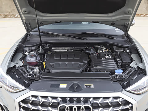 2026�� quattro 45�����ذ� 40TFSI ʱ�ж�����
