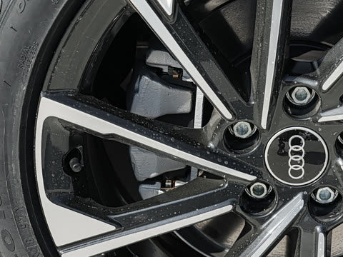 2026�� 200���������� 40 TFSI ʱ�ж�����