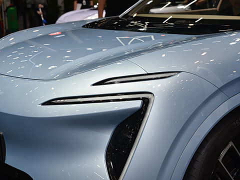 2026�� Ultra ���������