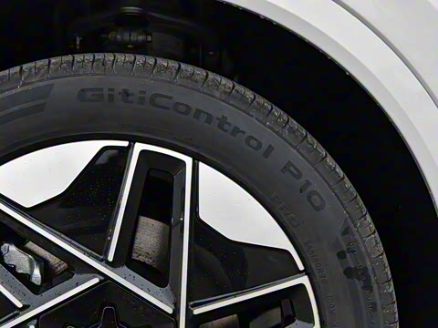 2025�� ����Ultra+����������