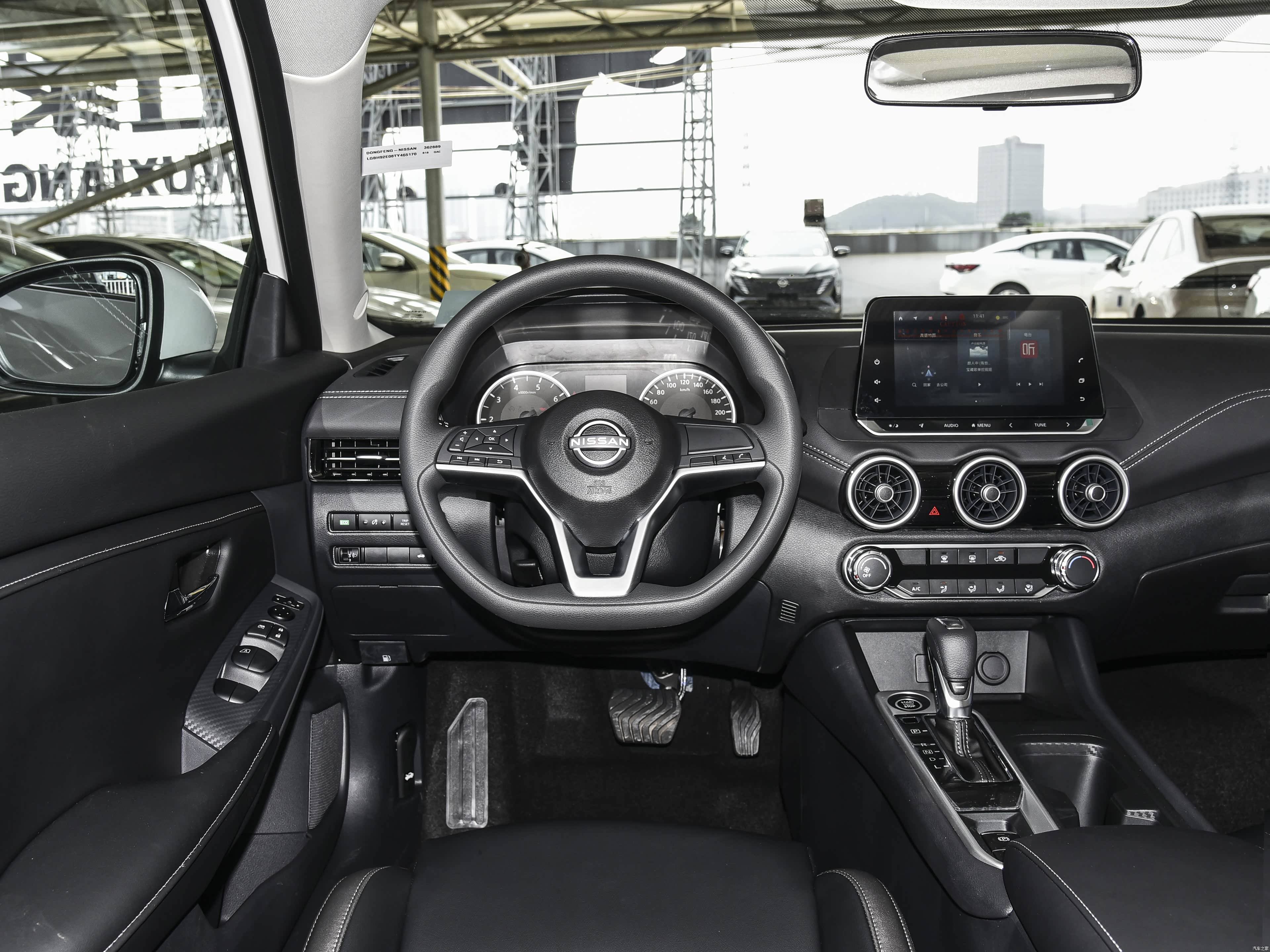 Nissan SYLPHY, миниатюра 12