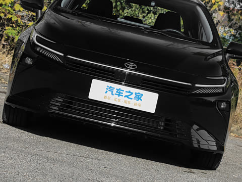 2026�� 1.8L ˫�� ��Ӣ��