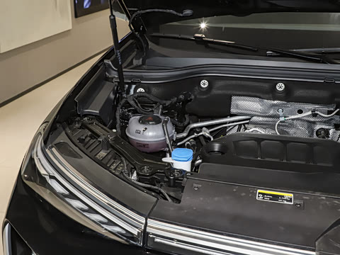 2026�� 40 TFSI quattro ����� ������װ 7��