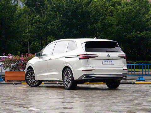 2024�� 380TSI ����