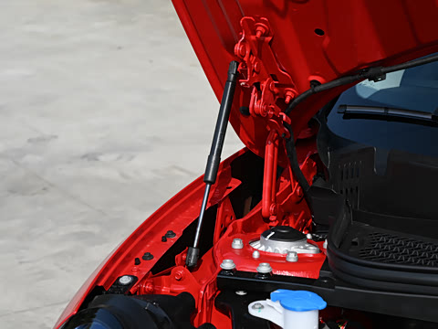 2026�� 466km COOPER E ������