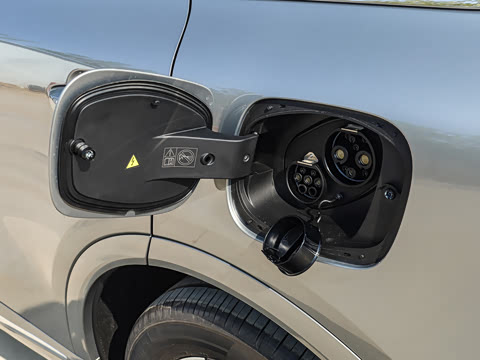 2025�� ���� Pro