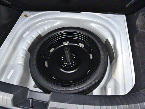 2026�� L 300TSI DSG ������