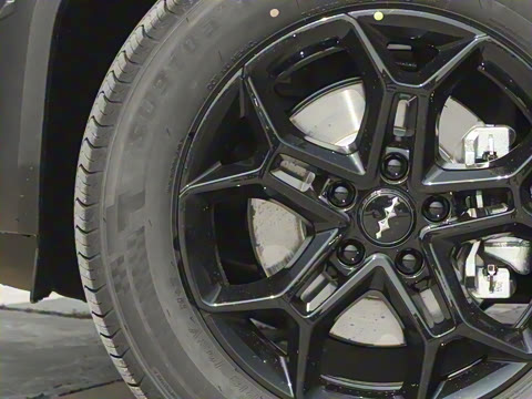 2025�� 501KM ����Ultra��