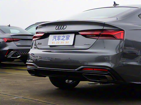 2025�� Sportback ��ذ� 40 TFSI quattro ����������