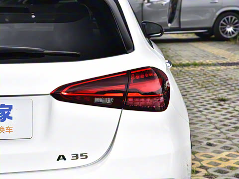 2026�� AMG A 35 4MATIC