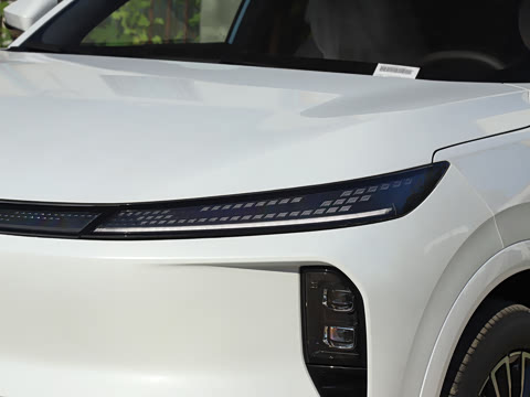 2025�� 185KM�����