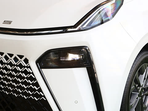 2025�� 2.0T �Զ������� 7��