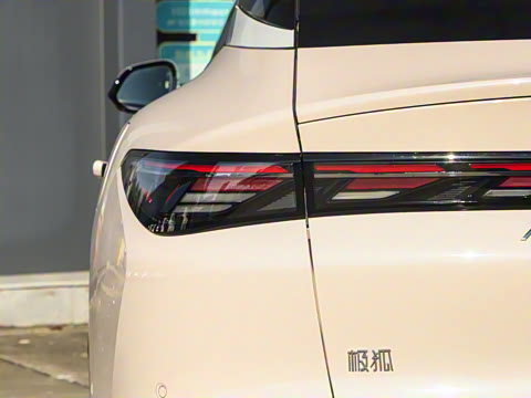 2025�� �Ŀ� 560MAX 185kW