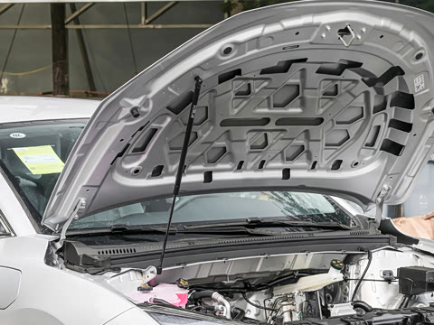2026�� 705km MAX����������