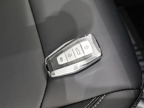 2027�� ���� 1.5L CVT������