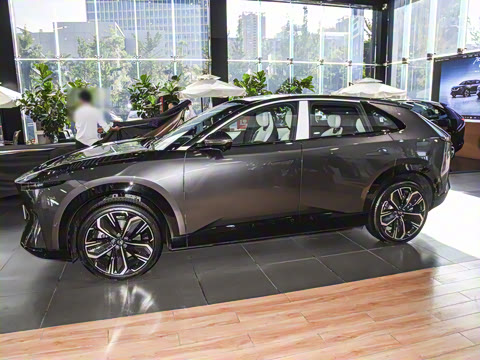 2025�� ����200 Max