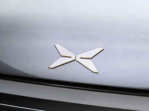 2026�� ���� 750 �����콢��