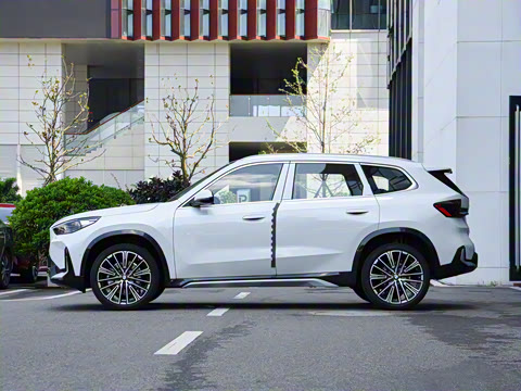 2025�� xDrive25Li X�����װ