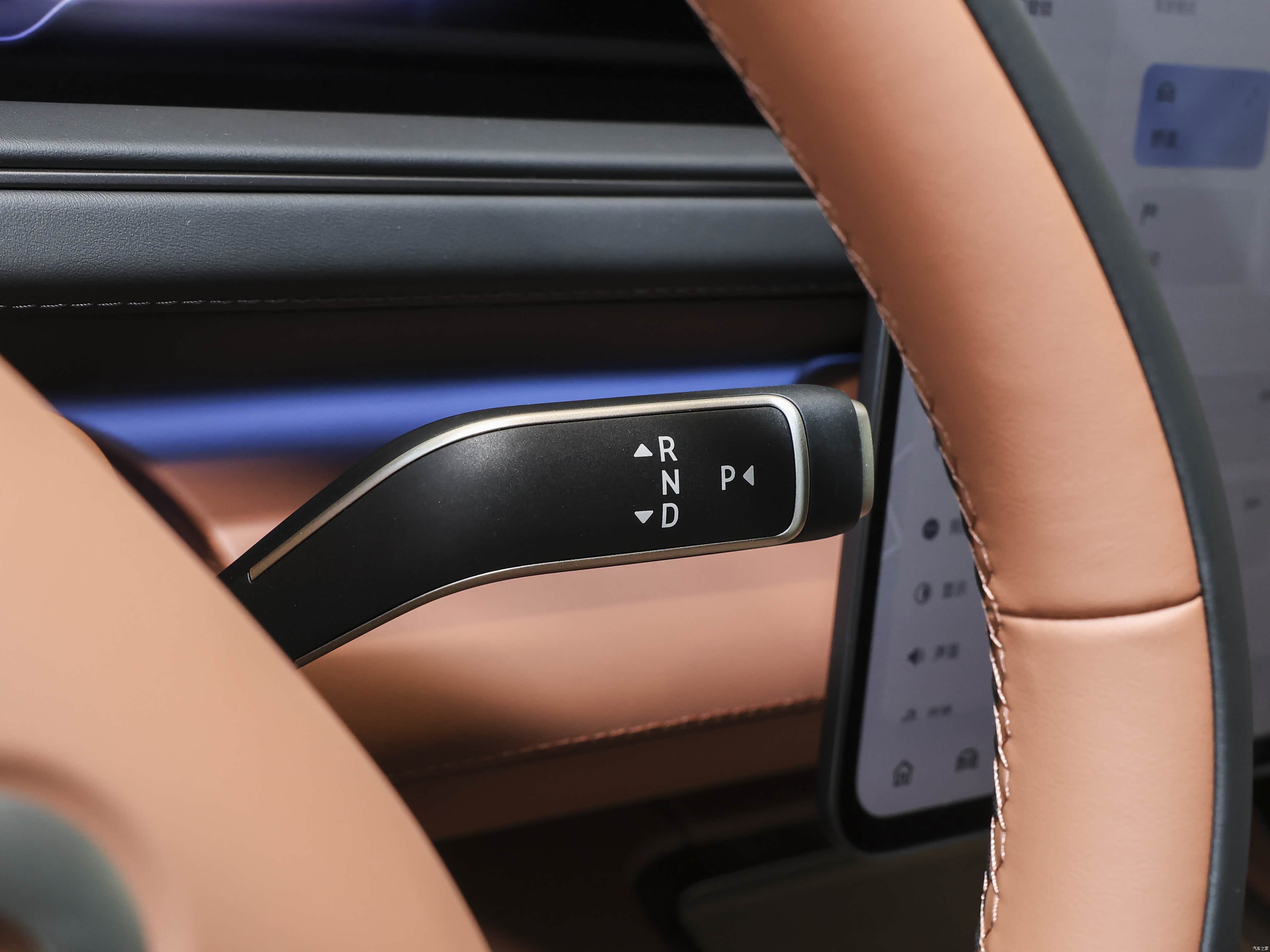 Nio ES8, миниатюра 17