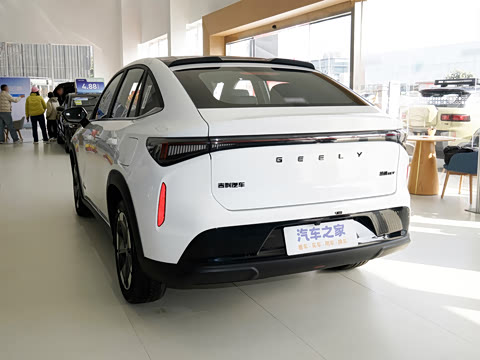 2026�� 1.5L 220km ����+