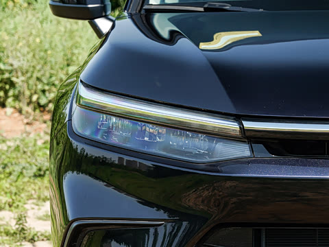 2026�� 240TURBO ������Ӣ�� 5��