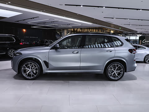 2026�� �Ŀ� xDrive 30Li ������M�˶���ҹ��װ