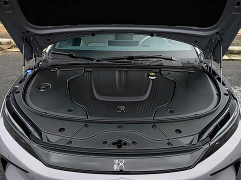 2025�� EV �Ǽݰ� 635KM�콢��