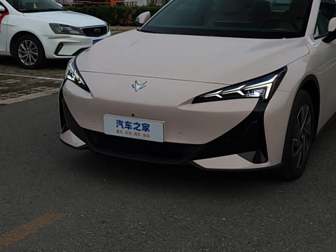 2025�� �Ŀ� 560PRO 185kW