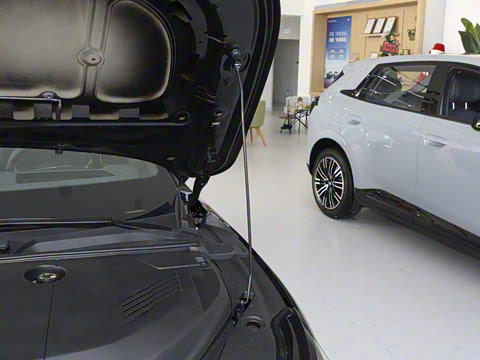 2025�� �Ŀ� 560MAX 185kW