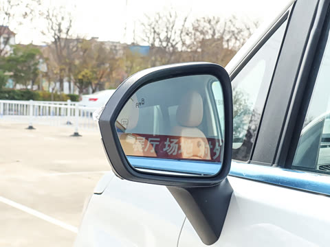 2026�� 2.0L �Զ������콢�� 7��