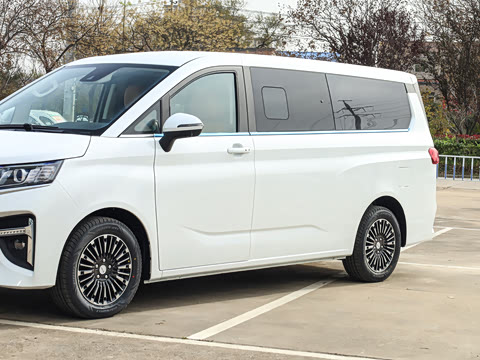 2026�� 2.0L �Զ������콢�� 7��