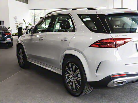 2025�� �Ŀ� GLE 350 4MATIC ʱ����