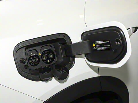 2026�� 300Ultra ��ΪǬ��ADS SE��