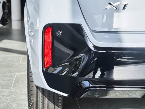 2026�� xDrive25Li M�˶���ҹ��װ