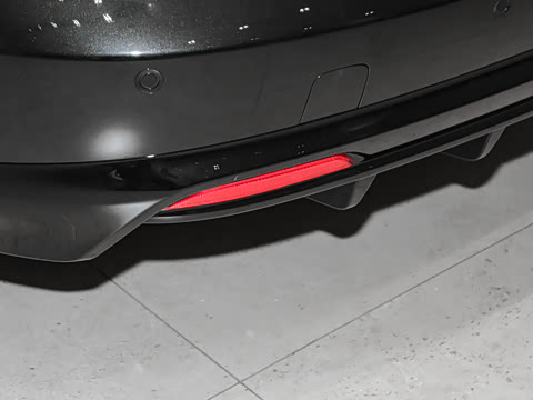 2025�� 100kWh Touring