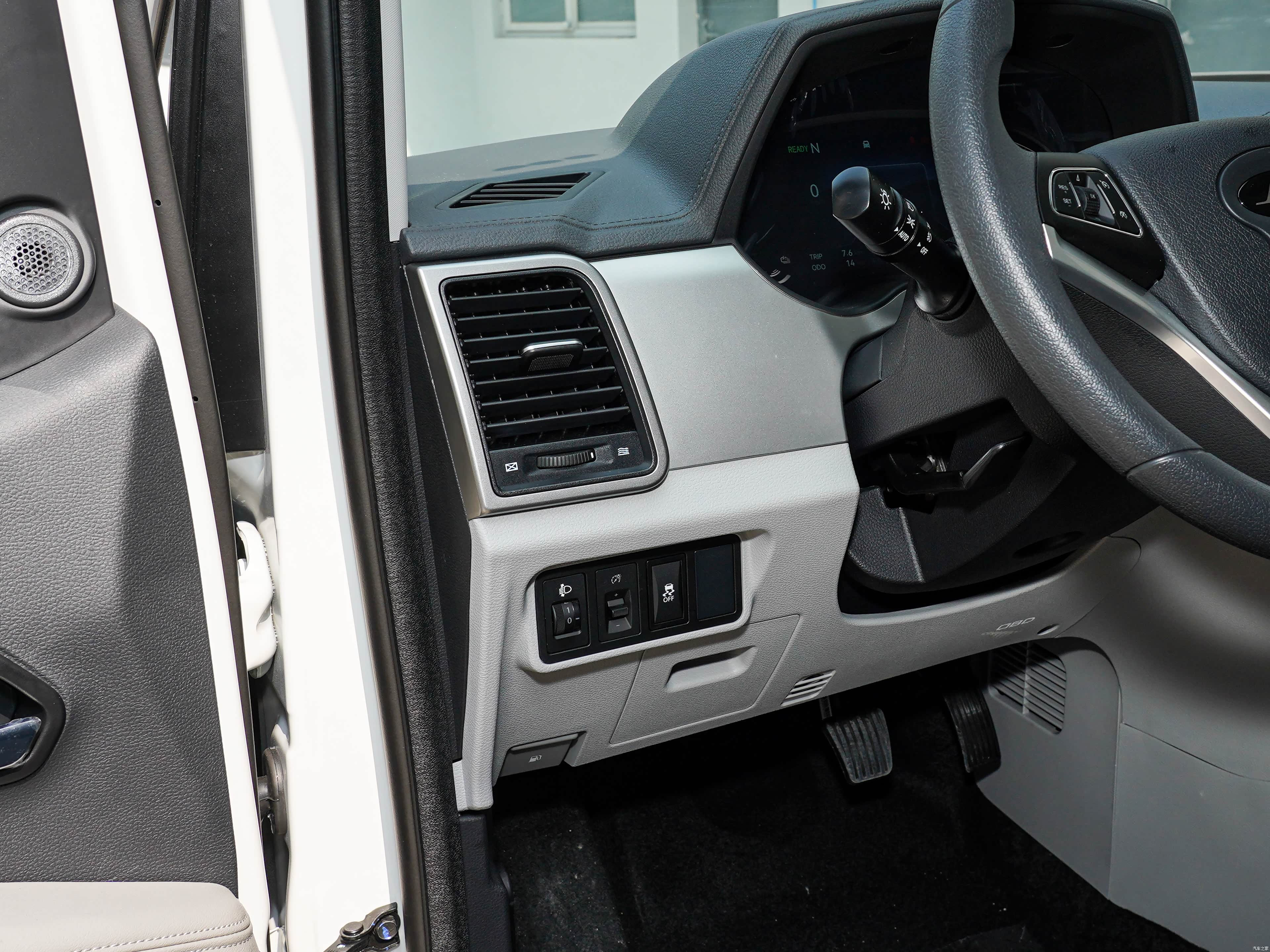 JAC E4, миниатюра 14
