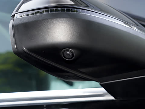 2026�� 55 TFSI quattro S line�˶���