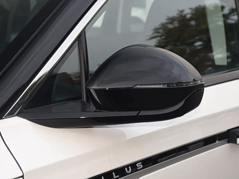 2026�� 2.0T ������춯��