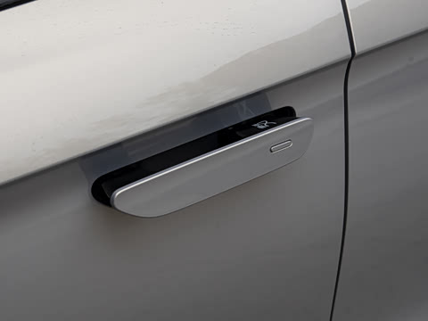 2026�� EV �Ǽݰ� 705KM���������
