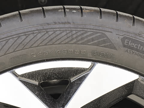 2026�� 85kWh Pro