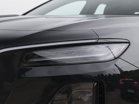 2026�� 2.0T �Զ���ӰPro��