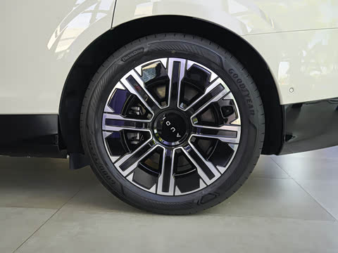 2026�� �ȷ�quattro��