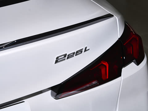 2026�� 225L M�˶���ҹ��װ