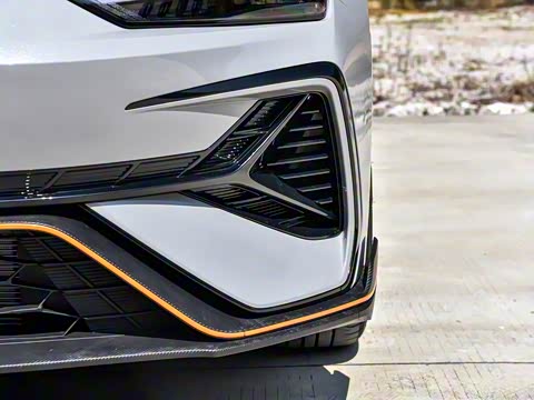 2025�� ������ 2.0T ������