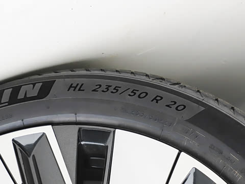 2026�� 1.5T ������