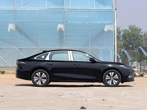 2026�� EM-i 235km ̽��+��