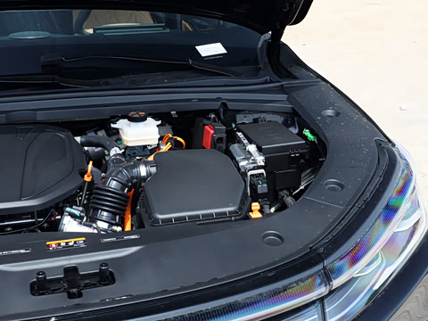 2026�� EM-i 235km ̽��+��