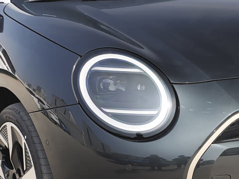 2026�� 463km COOPER SE ������